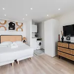 Elegant Studio Proche Metro - Paris 11 - 2P
